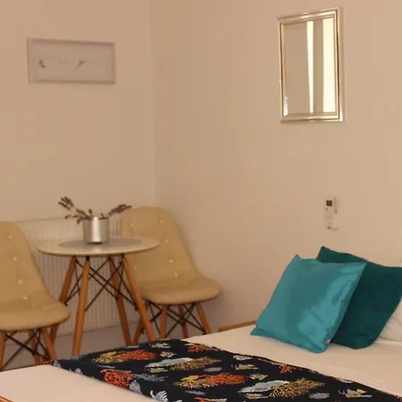 شقة Arta مورتير