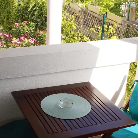 Arta Apartman Murter