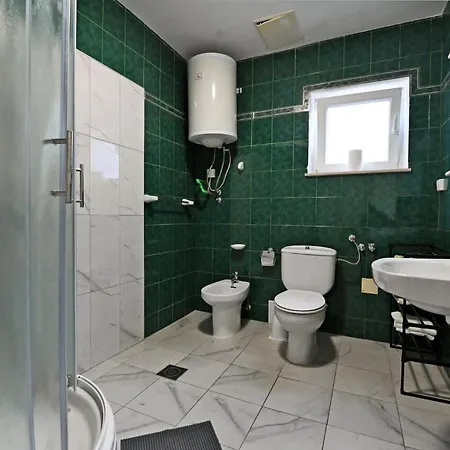 Arta *