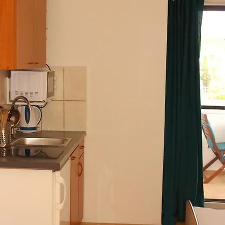 Arta Apartment Murter