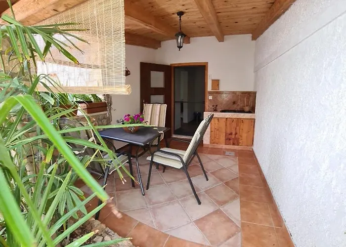 Arta Apartament Murter